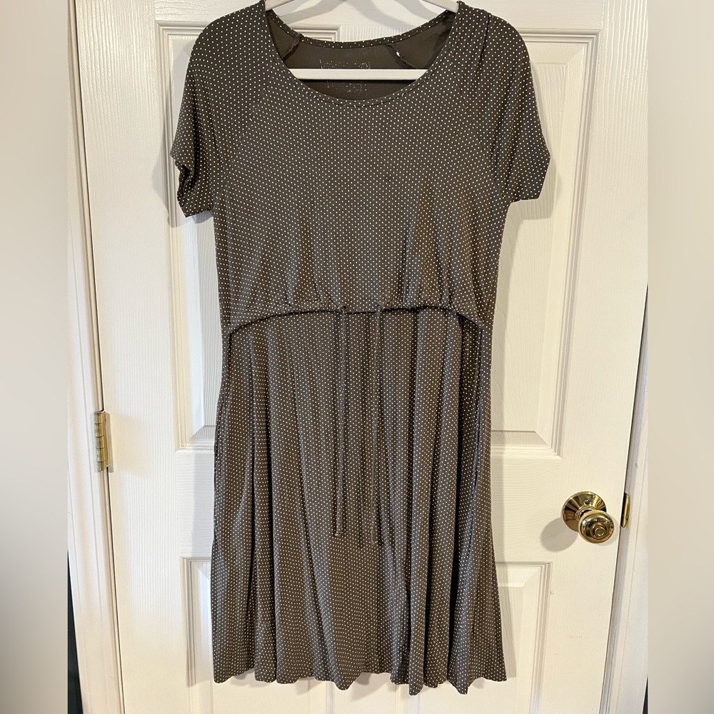 Latched Mama Medium Drawstring